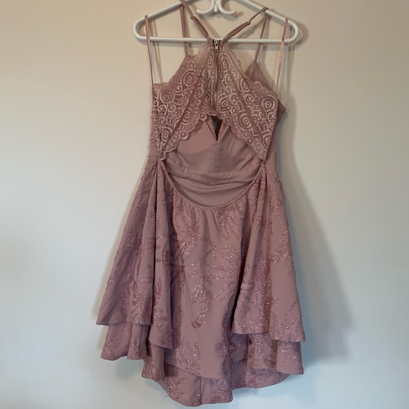 Le Château Flower Embroidered Dress - Picture 4 of 9